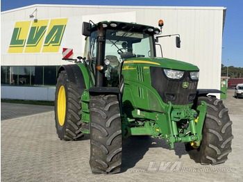 JOHN DEERE 6190R Traktor