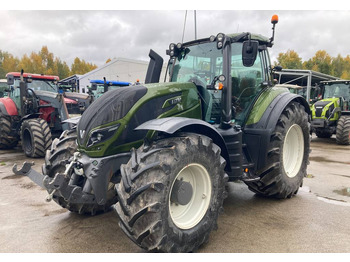 VALTRA T234 Traktor