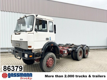 IVECO Fahrgestell LKW