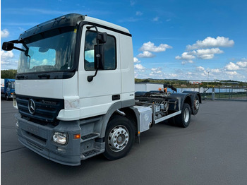 MERCEDES-BENZ Actros 2532 Fahrgestell LKW