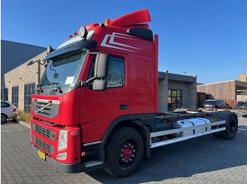 VOLVO FM 330 Fahrgestell LKW