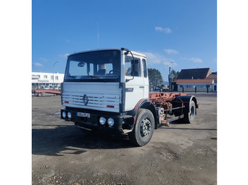 RENAULT G 230 Containerwagen/ Wechselfahrgestell LKW