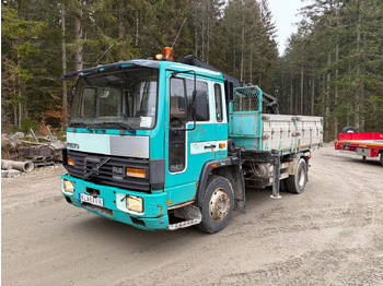 VOLVO FL Autokran