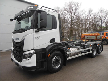 IVECO X-WAY Abrollkipper