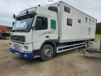 VOLVO FM7 Tiertransporter LKW