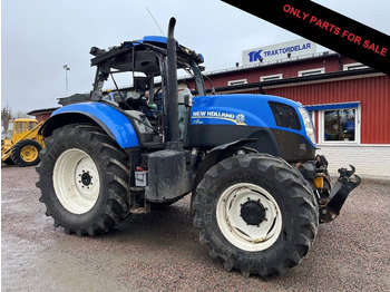 NEW HOLLAND T7 Traktor