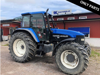 NEW HOLLAND TM Traktor