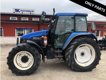 NEW HOLLAND TS Traktor