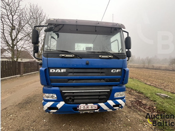 Abrollkipper DAF CF85: das Bild 2