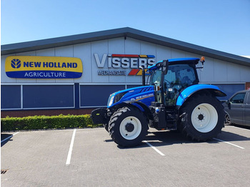 NEW HOLLAND T6.180 Traktor