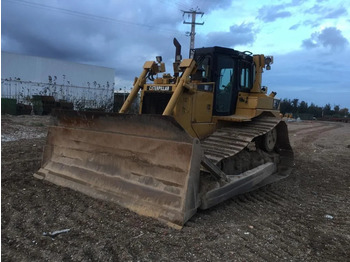 CATERPILLAR D6T Bulldozer