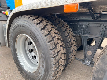 Abrollkipper DAF CF 480 6X2 Abroller Funk 8 Stück  neue Pirelli: das Bild 5