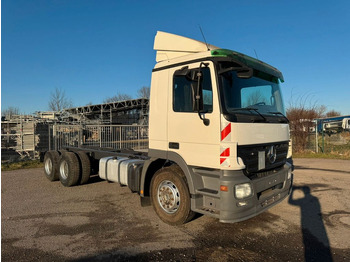 MERCEDES-BENZ Fahrgestell LKW