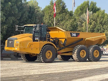 CATERPILLAR 745 Knickgelenkter Dumper