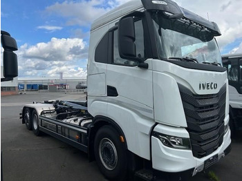 IVECO X-WAY Abrollkipper