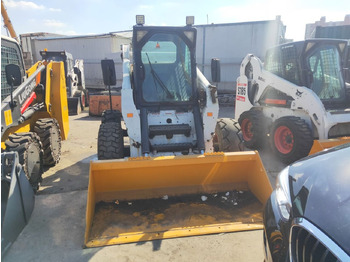 BOBCAT S300 Kompaktlader