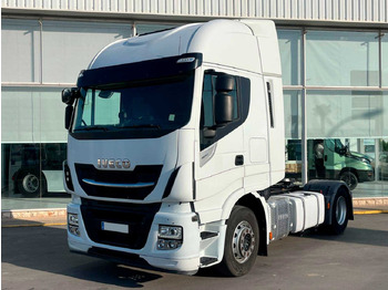 IVECO Sattelzugmaschine