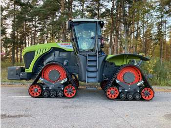 CLAAS Xerion 5000 Traktor