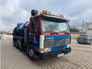 Saug-/ Spülfahrzeug Volvo FL 10, 13200 liter: das Bild 2