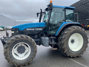 NEW HOLLAND TM Traktor