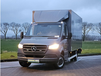 MERCEDES-BENZ Sprinter 516 Koffer Transporter