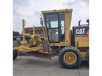 CATERPILLAR 140K Grader