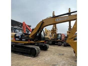 CATERPILLAR 320D Bagger