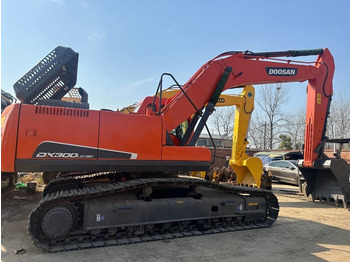 Kettenbagger Doosan DX 300: das Bild 2