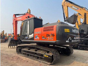 HITACHI ZX240 Kettenbagger