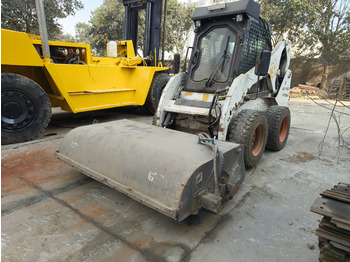 BOBCAT S18 Kompaktlader