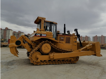 Bulldozer CATERPILLAR D8R: das Bild 3