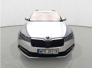 PKW SKODA SUPERB KOMBI: das Bild 3