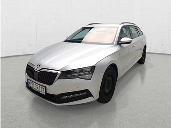 PKW SKODA SUPERB KOMBI: das Bild 4