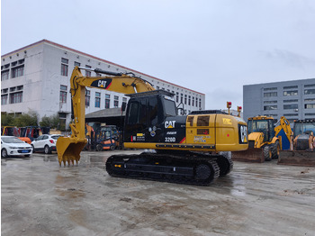 CATERPILLAR 320D Kettenbagger