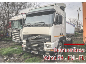 VOLVO FL 220 Sattelzugmaschine