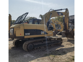 Kettenbagger CATERPILLAR 323D: das Bild 5