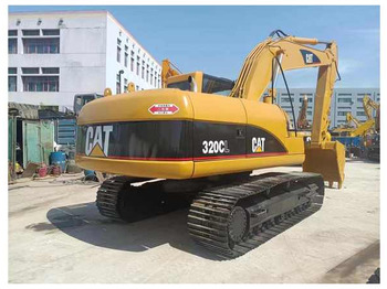 CATERPILLAR 330D Kettenbagger