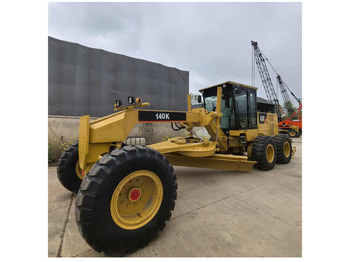 CATERPILLAR 140H Grader