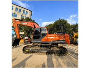 DOOSAN DX300LC Kettenbagger