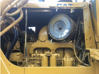 CATERPILLAR D8H Bulldozer