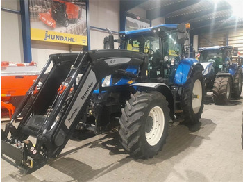 NEW HOLLAND T7 Traktor