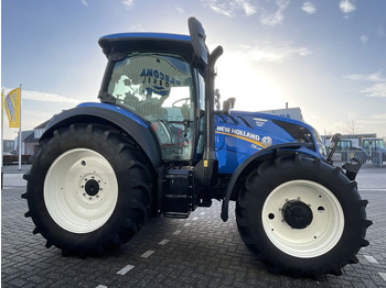 Traktor New Holland T5.130 AC Stage V: das Bild 3