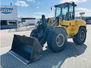 VOLVO L40 Radlader