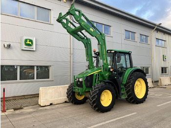 JOHN DEERE 6120M Traktor