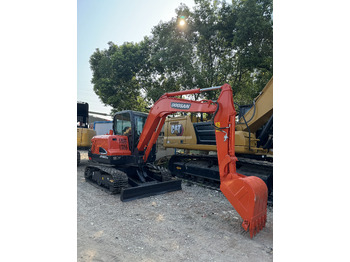 Kettenbagger DOOSAN DX60: das Bild 3