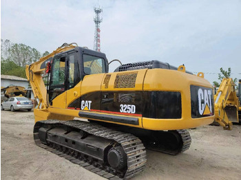 Kettenbagger Caterpillar 325D: das Bild 3