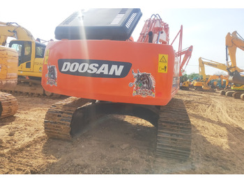 DOOSAN DH225LC-7 Kettenbagger