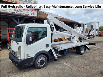 NISSAN LKW mit Arbeitsbühne