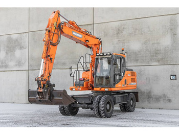 DOOSAN DX140W-3 Mobilbagger