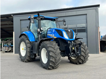 NEW HOLLAND T7.245 Traktor